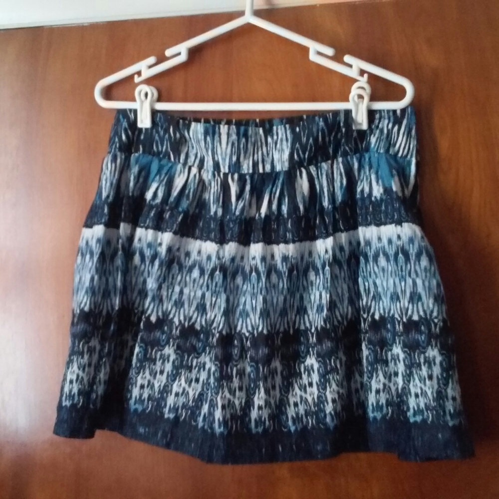 A Byer Blue & White Skirt size 13